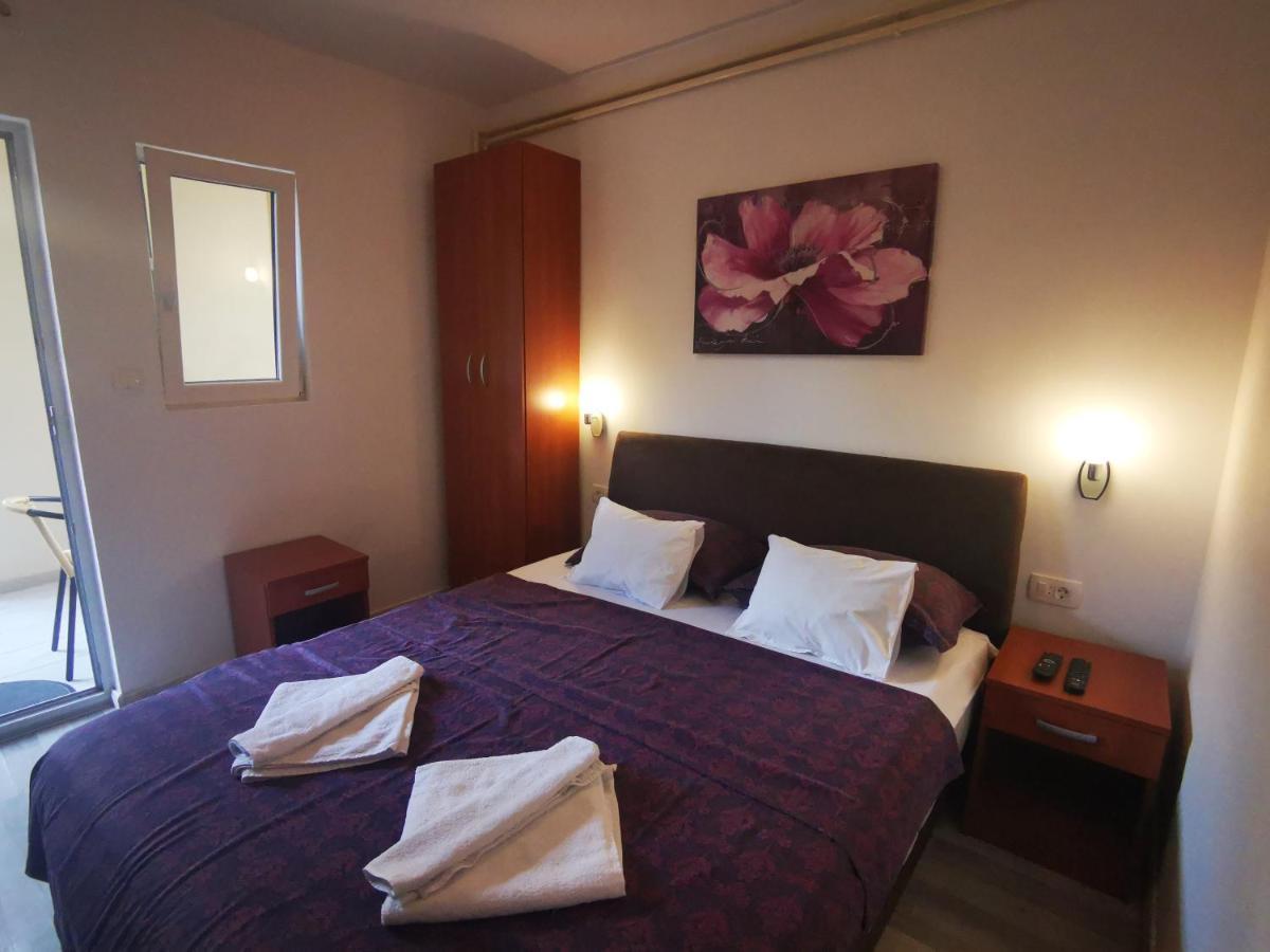 Radovic Apartments Budva Luaran gambar