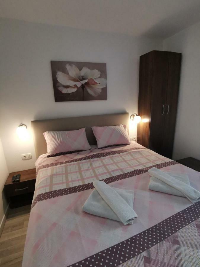 Radovic Apartments Budva Luaran gambar