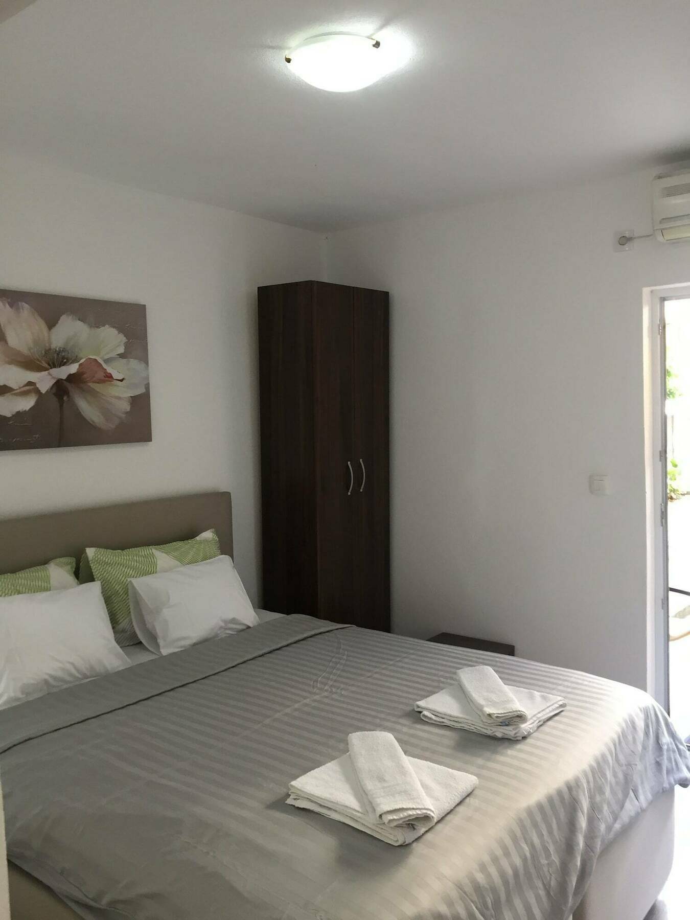 Radovic Apartments Budva Luaran gambar